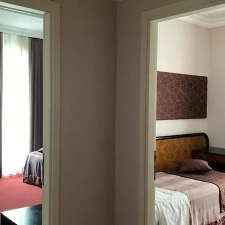 Regina Margherita Hotel 4*