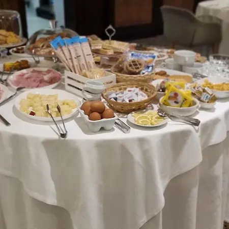 Hotel Regina Margherita 4*