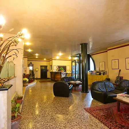 Regina Margherita Hotel